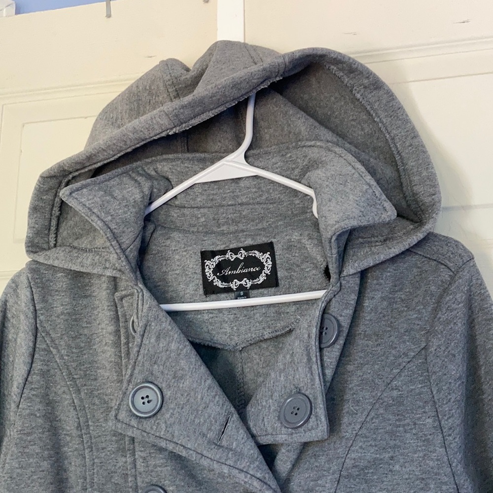 Grey jacket - Picture 3 of 6